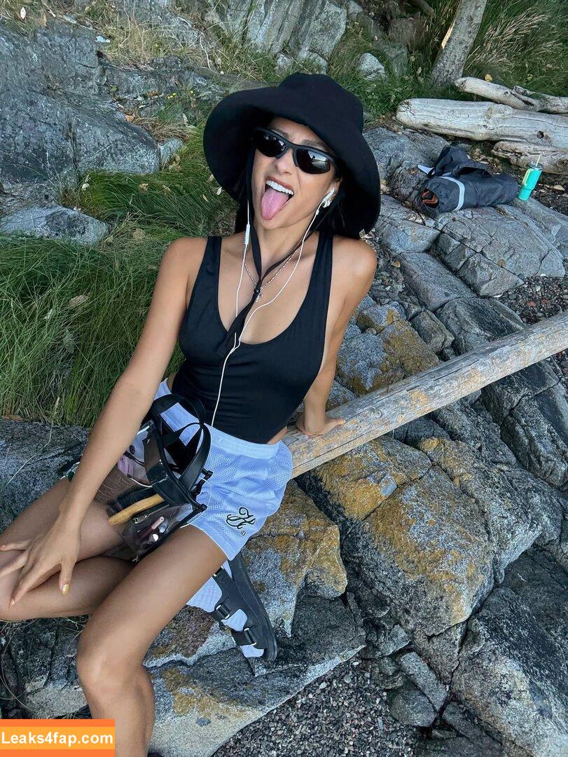 Shay Mitchell / shaymitchell leaked photo photo #0581