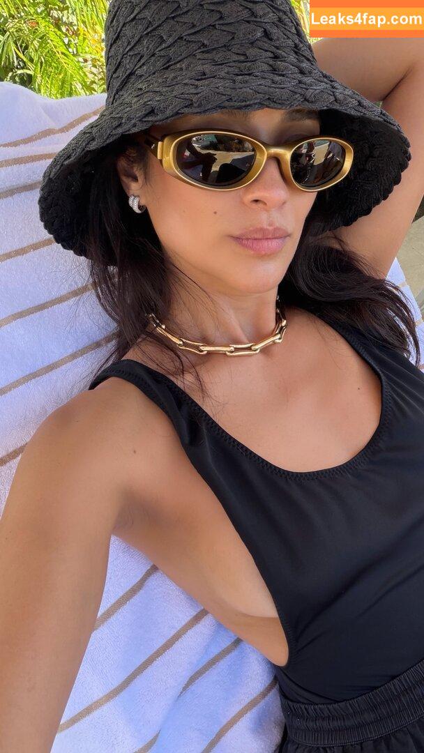 Shay Mitchell / shaymitchell leaked photo photo #0615