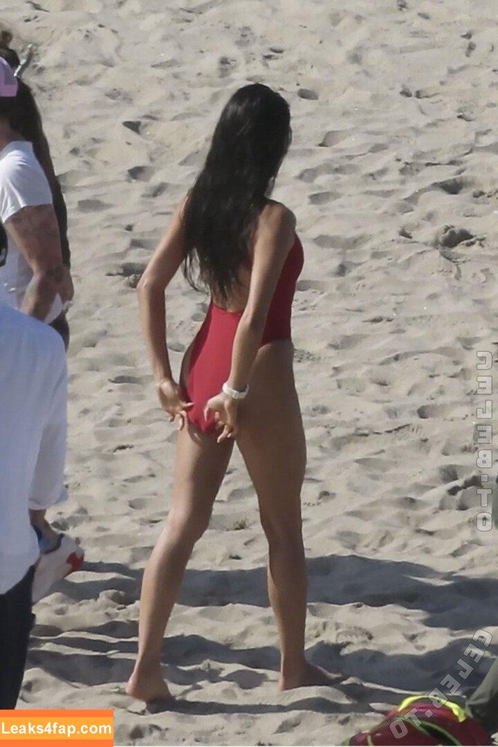 Shay Mitchell / OfficialShayMitchell / shaymitchell leaked photo photo #0651