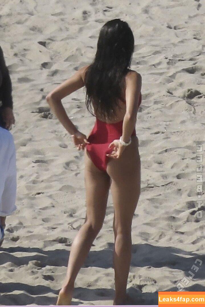 Shay Mitchell / OfficialShayMitchell / shaymitchell leaked photo photo #0652