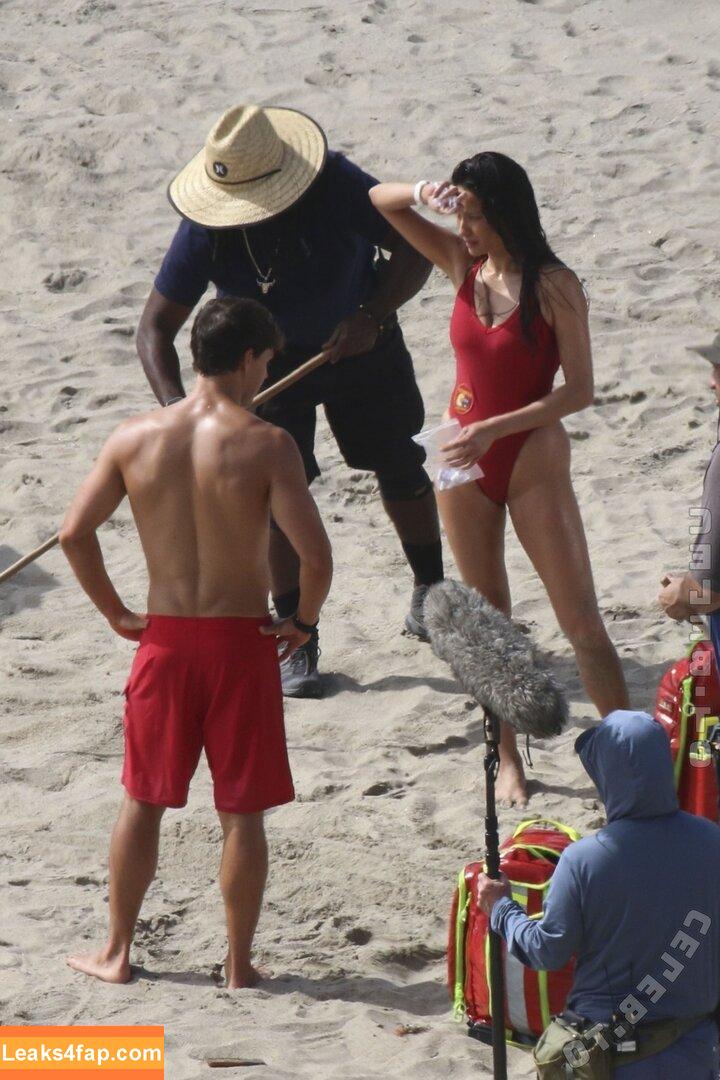 Shay Mitchell / OfficialShayMitchell / shaymitchell leaked photo photo #0654