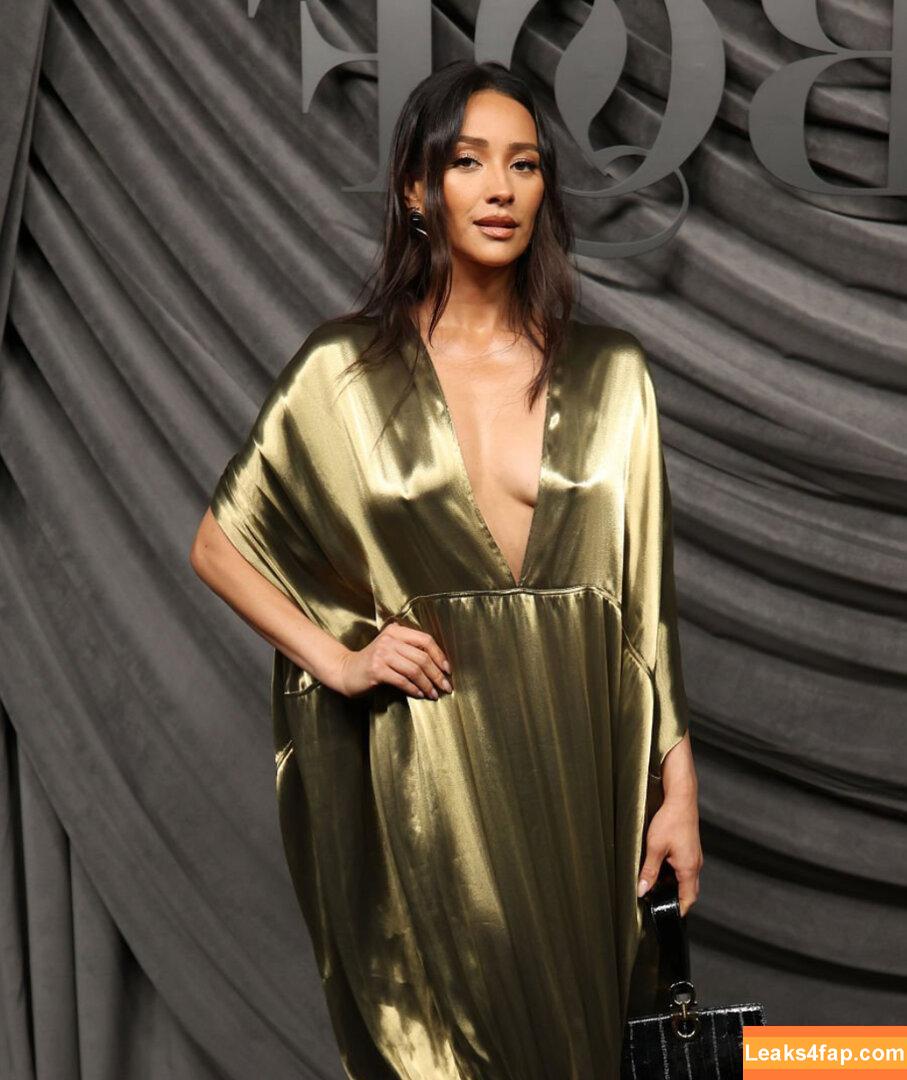 Shay Mitchell / OfficialShayMitchell / shaymitchell leaked photo photo #0699