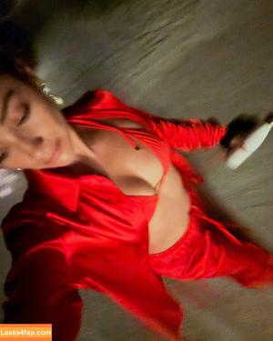 Shay Mitchell photo #0549
