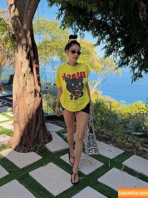 Shay Mitchell photo #0618