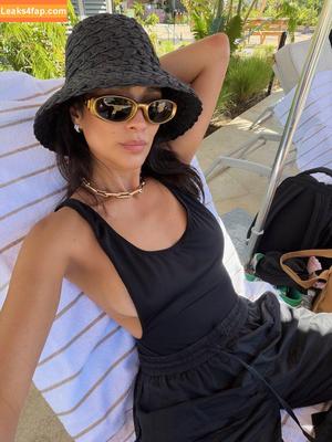 Shay Mitchell photo #0620