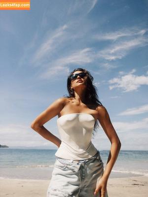 Shay Mitchell photo #0622