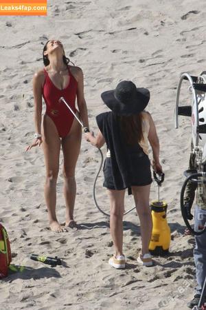 Shay Mitchell photo #0642