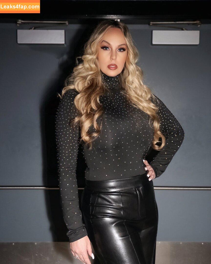 Shayna Wayne / shaynawayneaew leaked photo photo #0008