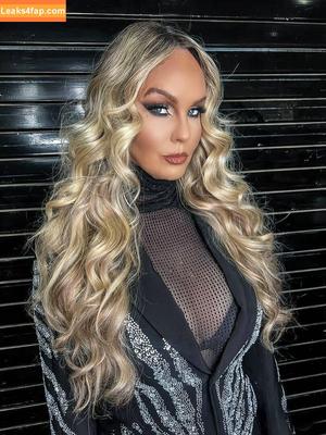 Shayna Wayne photo #0005