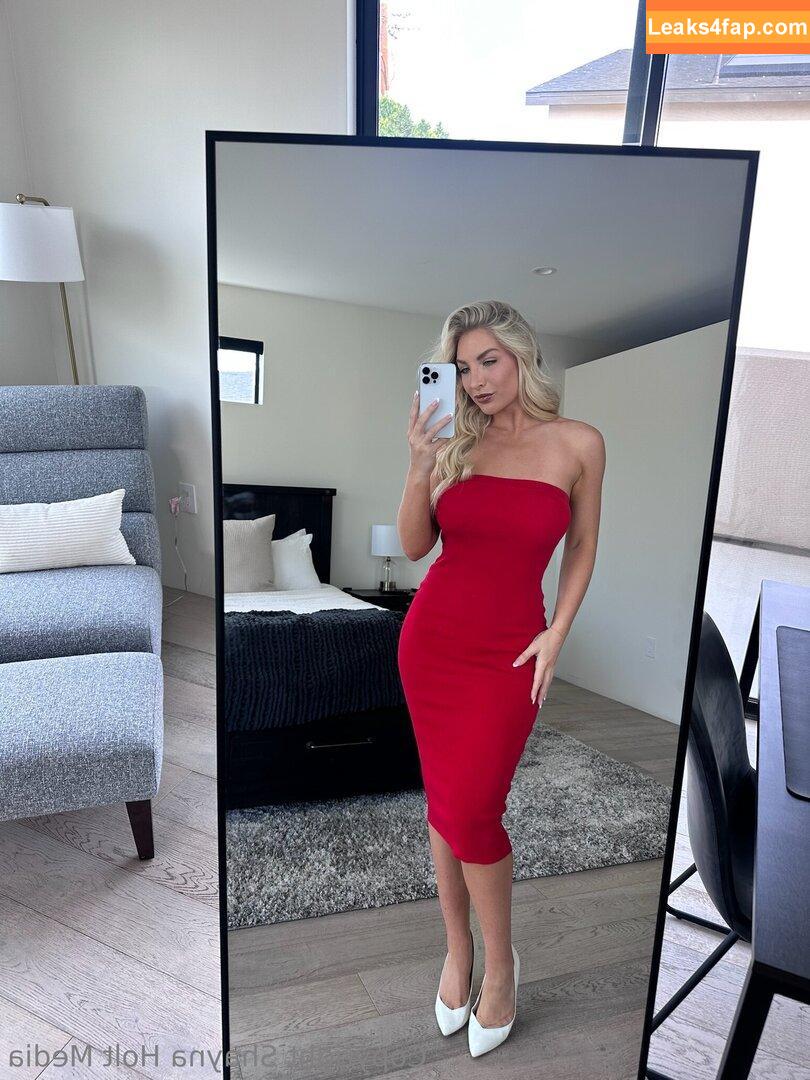 shaynaholt /  leaked photo photo #0032