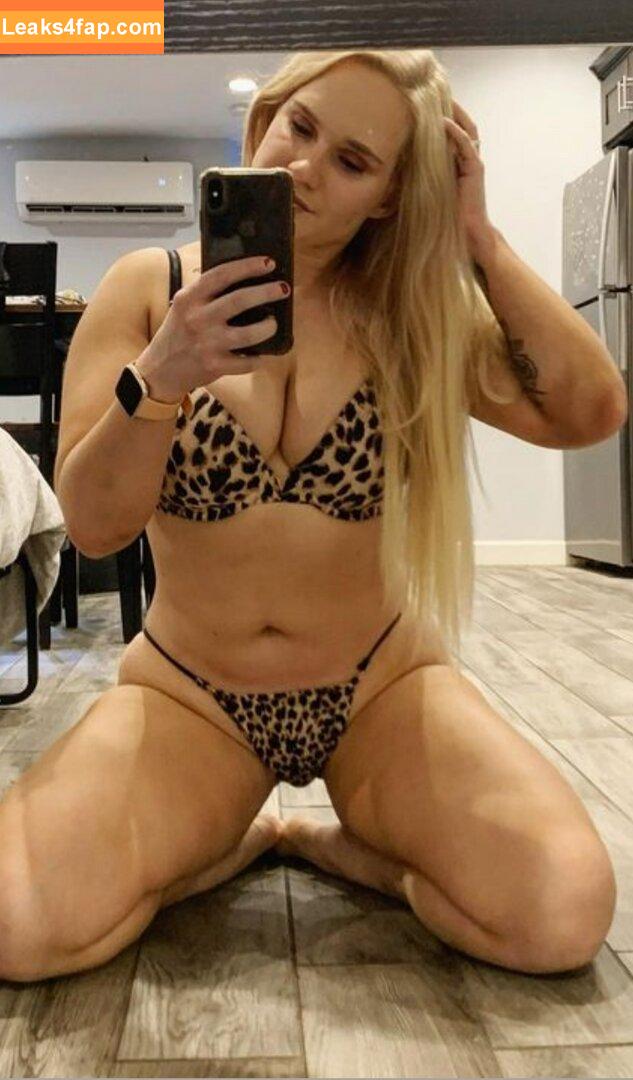 Shazza McKenzie / ShazzaMcKenzie / shaylamckenzie / shazza_mckenzie leaked photo photo #0023