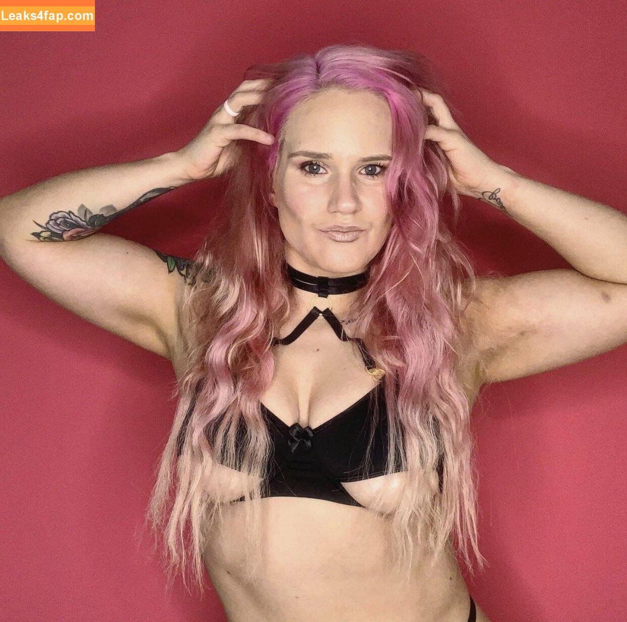 Shazza McKenzie / ShazzaMcKenzie / shaylamckenzie / shazza_mckenzie слитое фото фото #0335