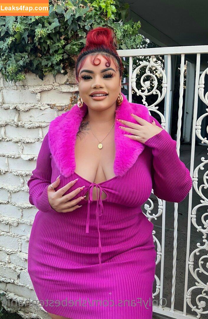 shebestephanie / she.be.stephanie leaked photo photo #0010