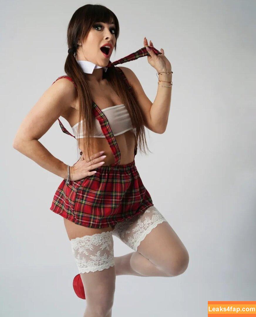 Sheila Capriolo / sheilacapriolo leaked photo photo #0446