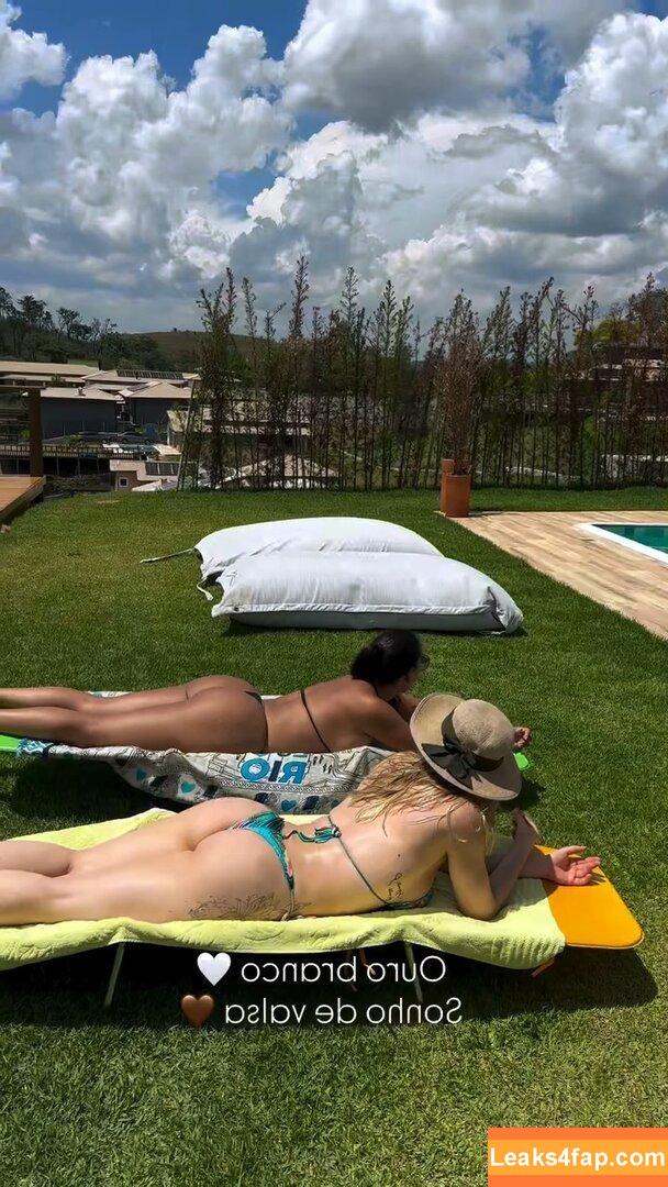 Sheila Mello / sheilamello слитое фото фото #0133