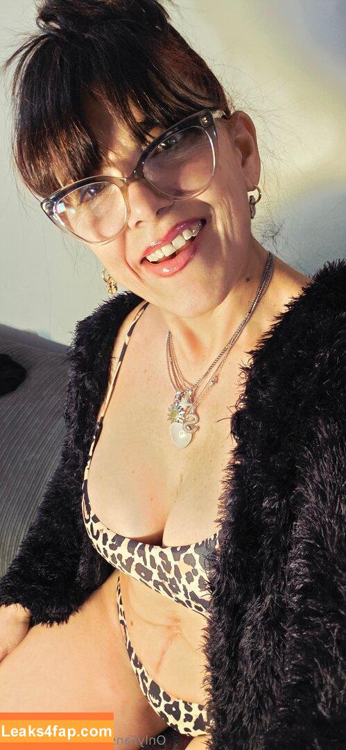 sheilafuego /  leaked photo photo #0009