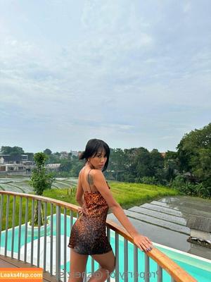 Sheiziss photo #0016