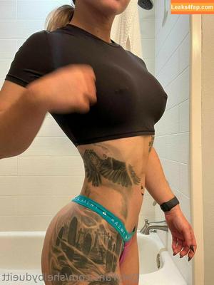 Shelby Dueitt photo #0037