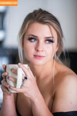 Shelby Dueitt photo #0050