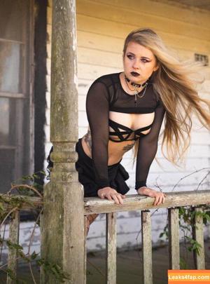 Shelby Dueitt photo #0308