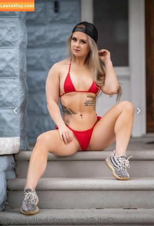 Shelby Dueitt photo #0428