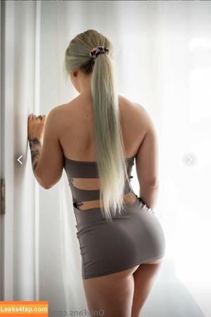 Shelby Dueitt photo #0435