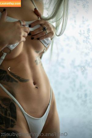 Shelby Dueitt photo #0512