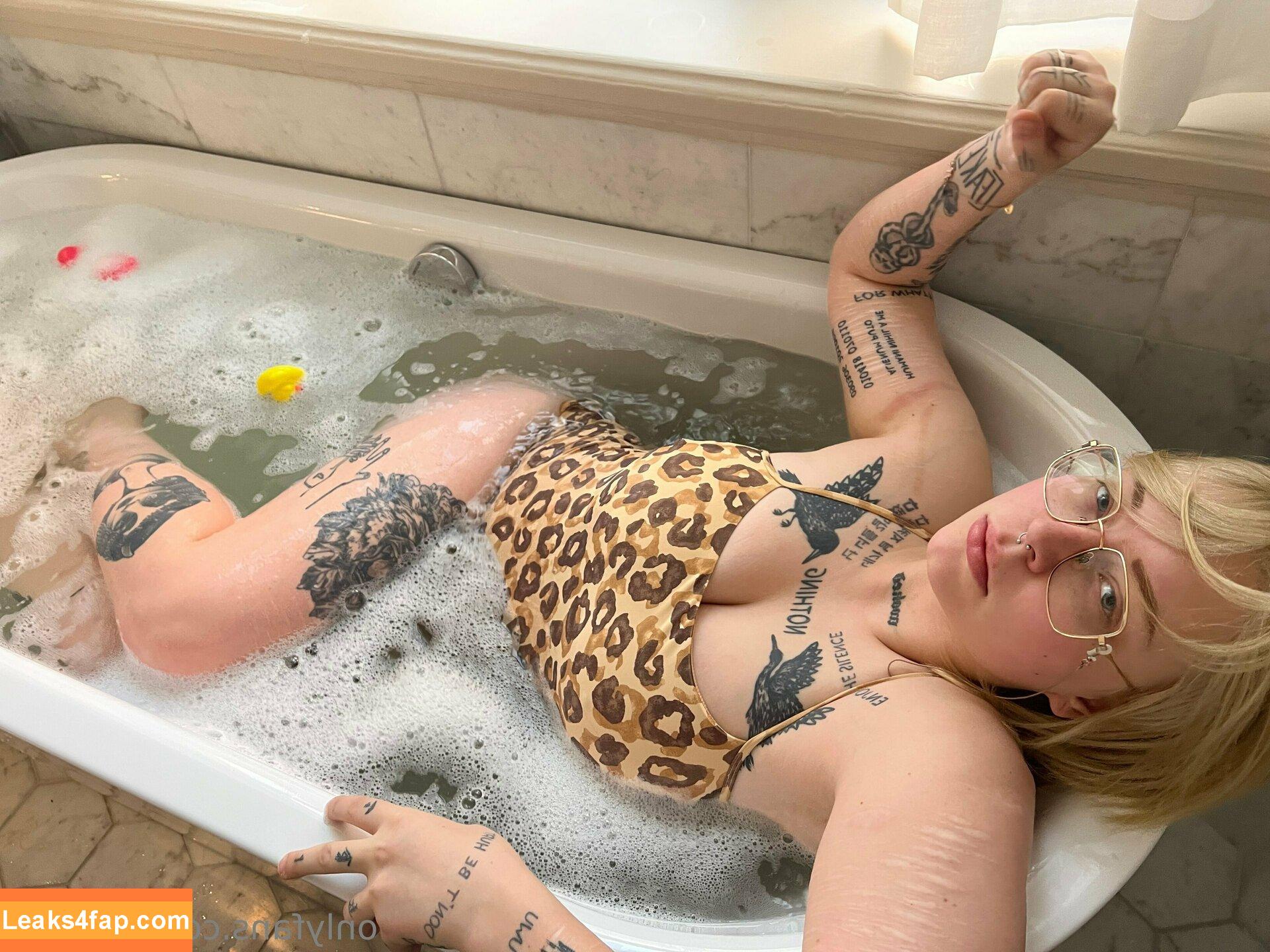 Shelley Floryd / eazelox / kukar.ut / secludere leaked photo photo #0187