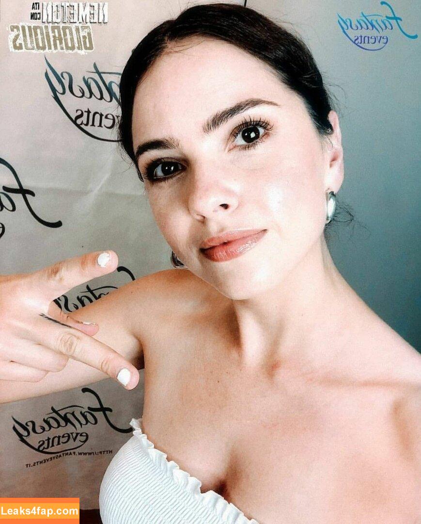 Shelley Hennig / shelleyhennig leaked photo photo #0094