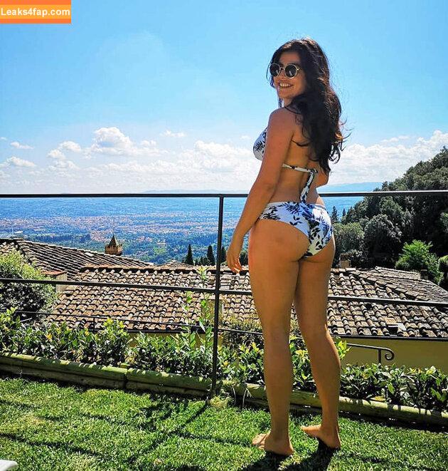 Shenaz Treasury /  leaked photo photo #0003