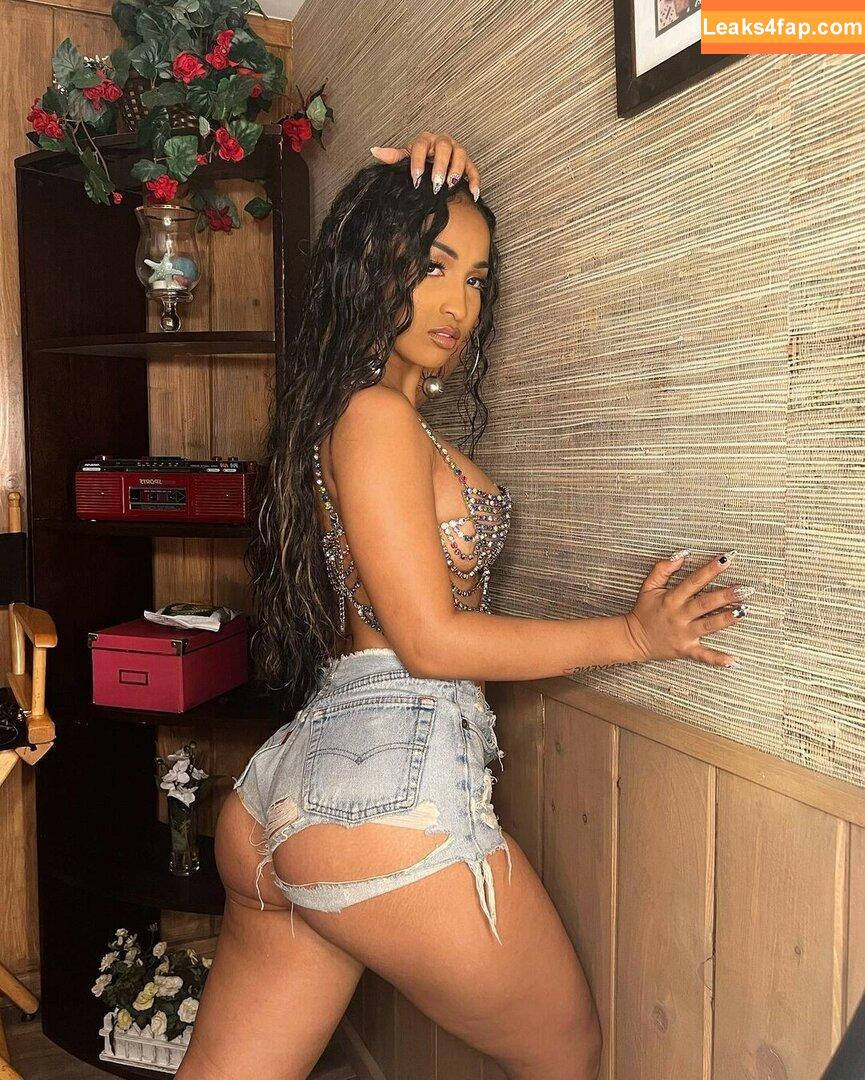 Shenseea leaked photo photo #0012
