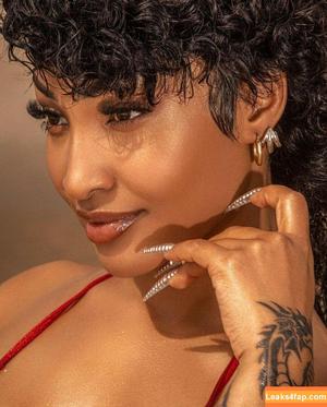 Shenseea фото #0028