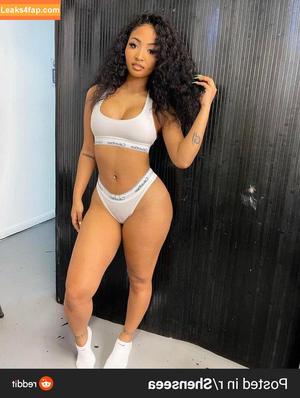 Shenseea фото #0066