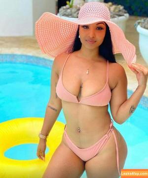 Shenseea photo #0112