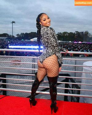 Shenseea photo #0138