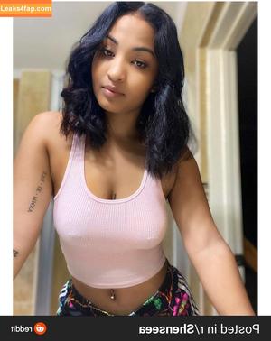 Shenseea photo #0180