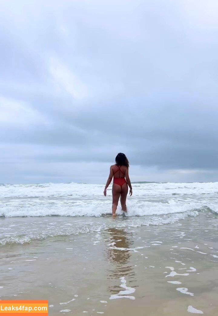 Sheron Menezes / sheronmenezzes слитое фото фото #0128