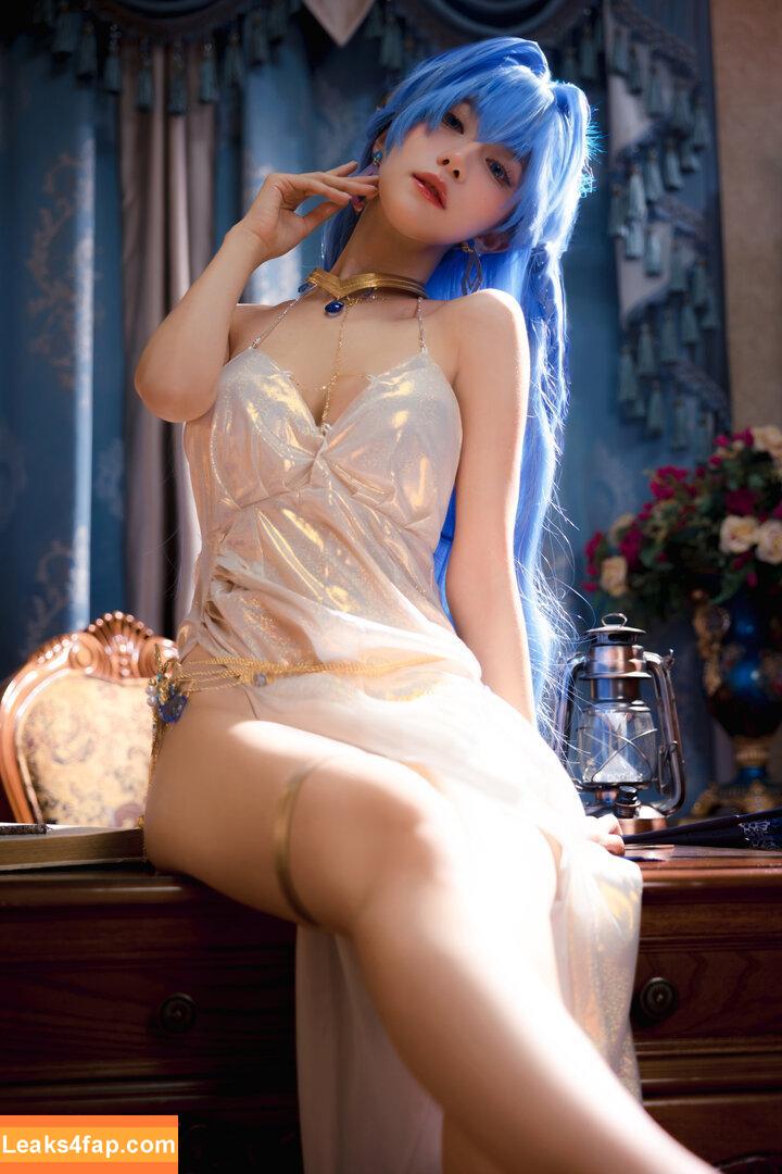 shika.xiaolu_lu / Shika / shika42516408 / 小鹿鹿 leaked photo photo #0155
