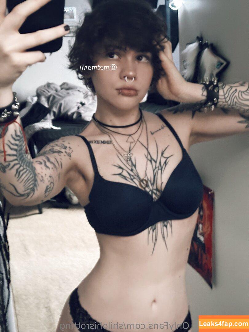 shilohisrotting free nudes