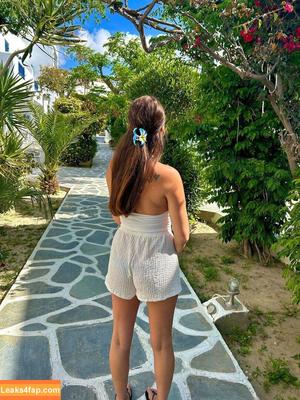 Shira Radin photo #0082