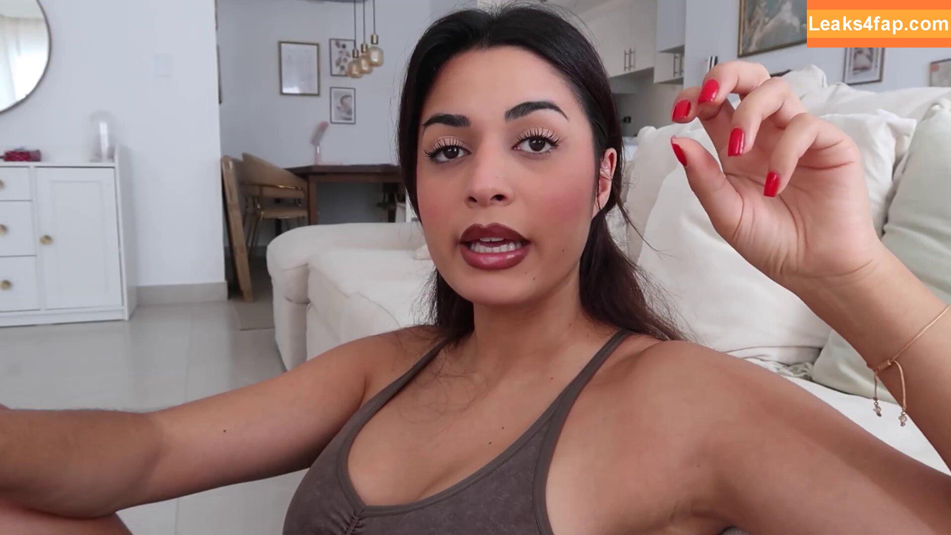 Shirin Azami / shirinazamii слитое фото фото #0890