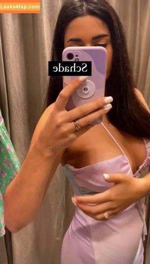 Shirin Azami photo #0299