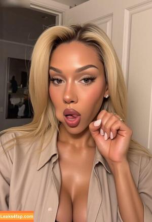 Shirin David photo #0677