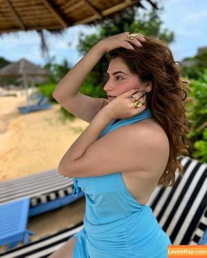 Shivaleeka Oberoi photo #0024