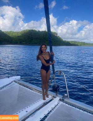 Shivi Ramoutar photo #0027