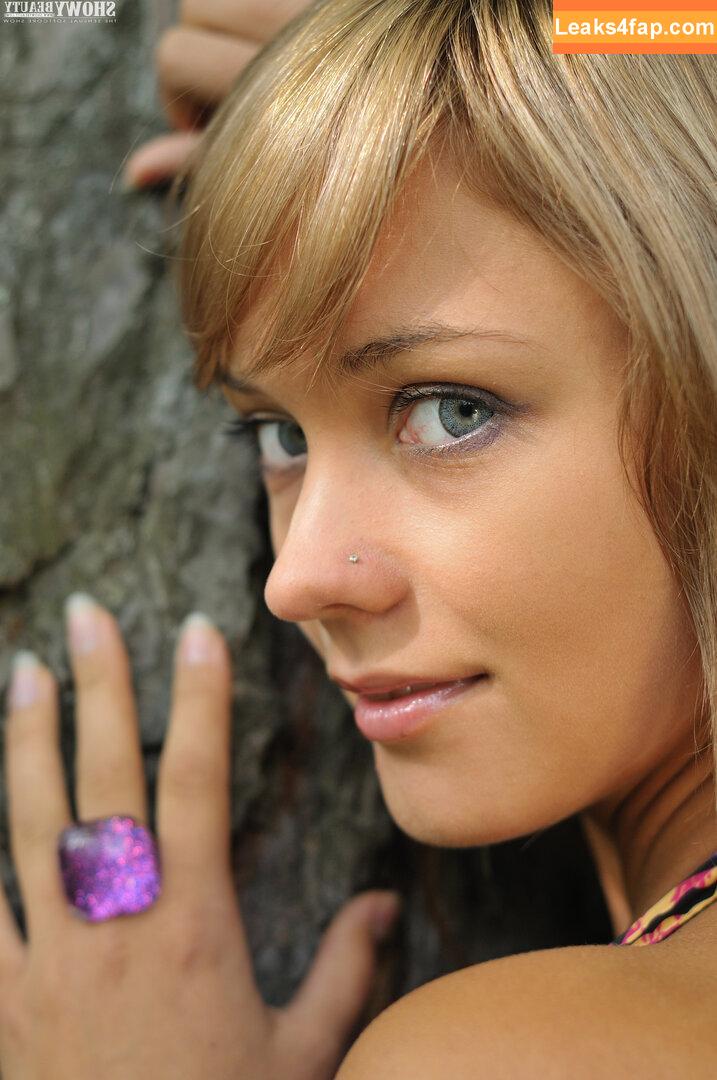 ShowyBeauty / heidi_rom / showbeautyofficial leaked photo photo #0868