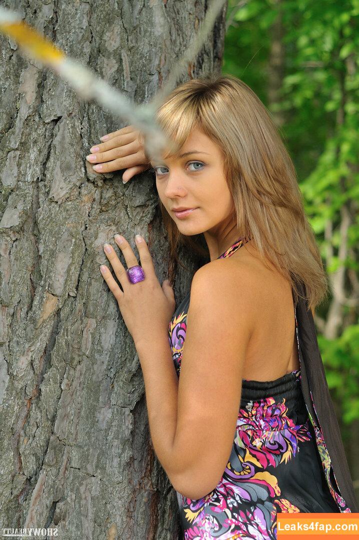 ShowyBeauty / heidi_rom / showbeautyofficial leaked photo photo #0869