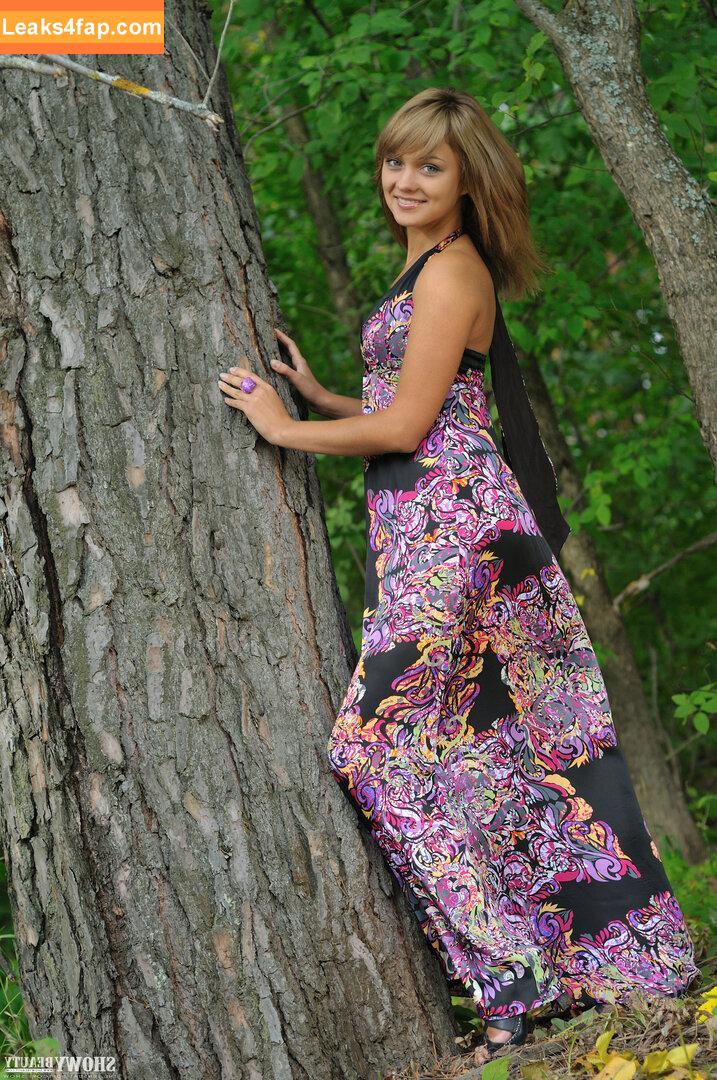 ShowyBeauty / heidi_rom / showbeautyofficial leaked photo photo #0872