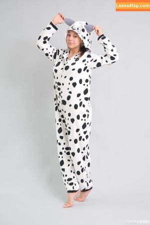 ShowyBeauty photo #0447