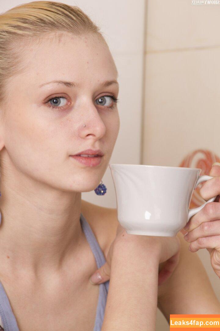 ShowyBeauty / heidi_rom / showbeautyofficial leaked photo photo #1565